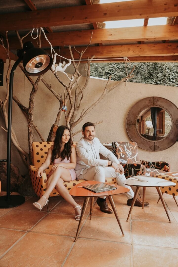 Le groupe de musique Pink Champagne lors d'un mariage en Corse